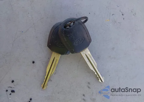 2004 Kia Spectra Ex/Lx from USA, damaged, VIN KNAFE121845060444